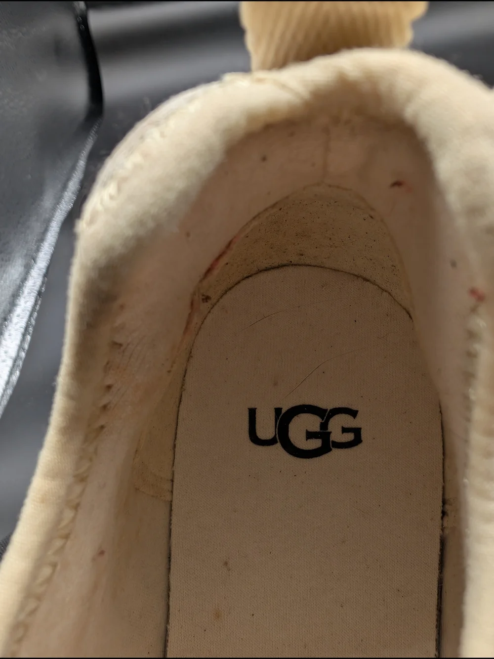 UGG lightweight chunky